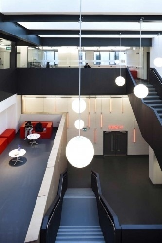 School Of Arts In Cantenbury / HawkinsBrown | ArchDaily #interior #design #architecture