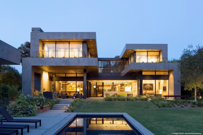 Moreno Residence