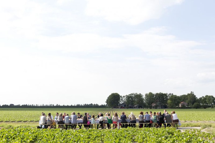 Exhibitions - Studio Makkink & Bey #farm #dinner #longtable