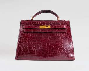 Hermes Vintage 'Kelly Bag 32' Bordeaux