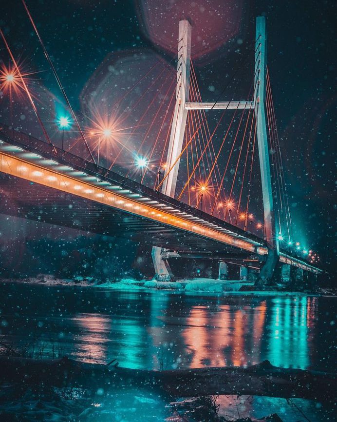 Warsaw at Night: Cinematic Urban Photography by Luke Pomotowski