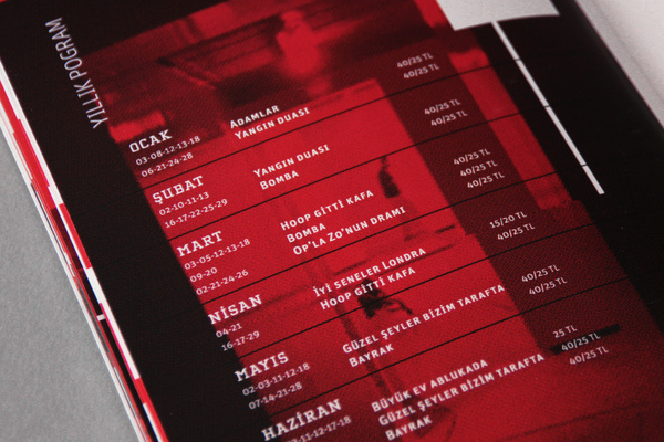 KREK / annual theater catalog on the Behance Network #typogrqaphy #layout #minimal