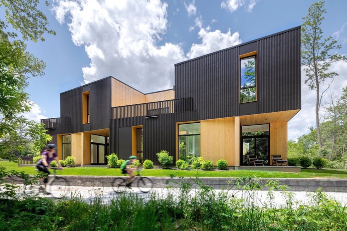 Cable Mills River Houses by Merge Architects