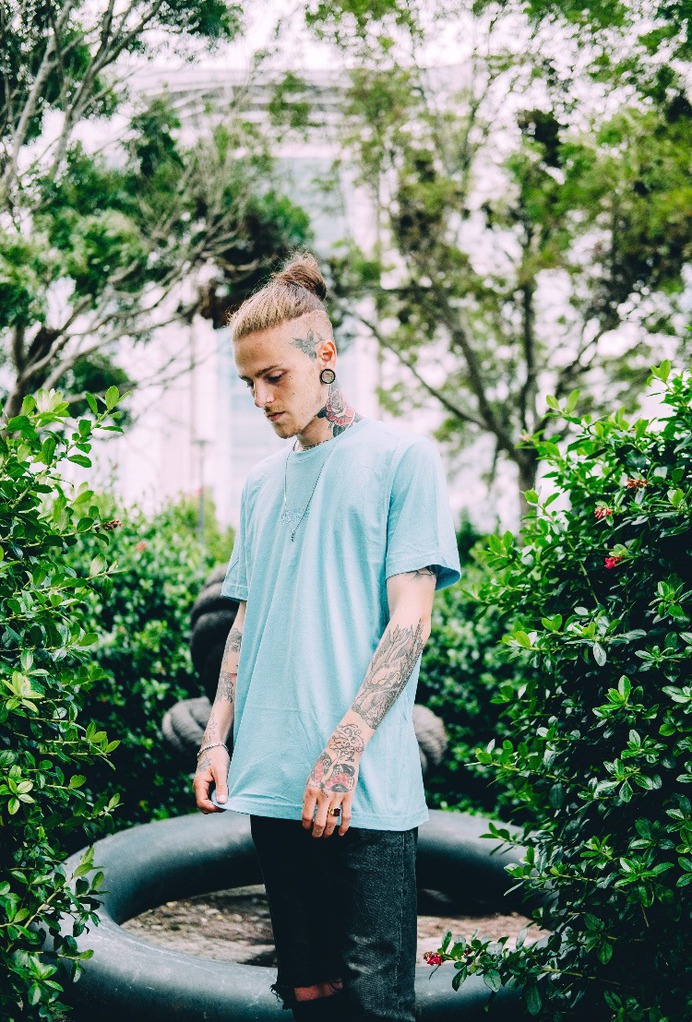 DoomsdayCo – Amsterdam Photoshoot Advert