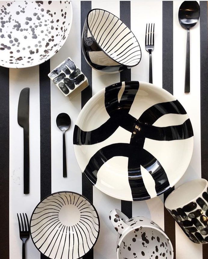 Black and white and bold all over. Thanks @westelm for supporting my work and styling great pics! 📷: @westelmfenway
