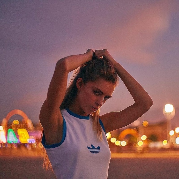 Beautiful Women Portraits by Frankie Marin
