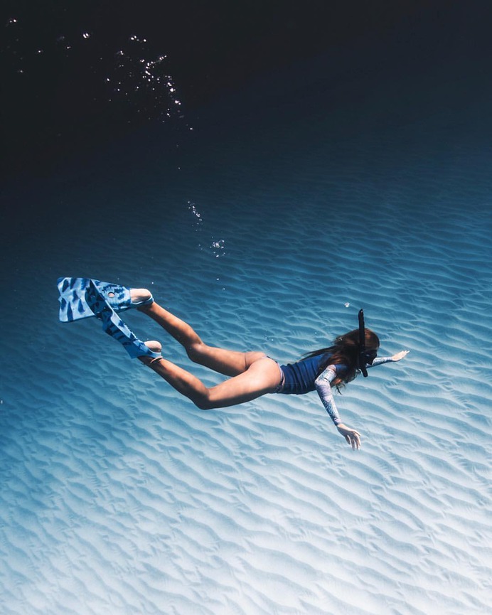 Fantastic Waves, Ocean and Underwater Photography by Nolan Omura