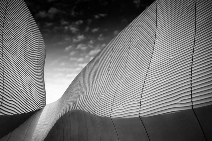 EmotionArch: Incredible BW Architecture Photography by Alessio Forlano