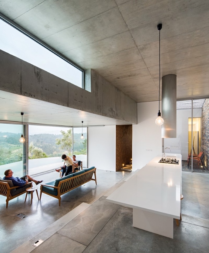 Gateira concrete house #interiordesign