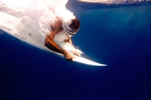 tumblr_lc9n1l4IW31qzrblzo1_500.png (500×333) #ocean #surf