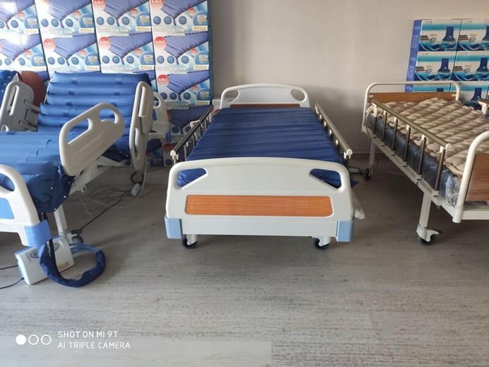 Yatalak Hastalar İçin Lazımlıklı Yatak | Hasta Yatakları