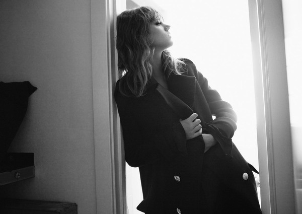Damen Campaign ZARA Deutschland #erichsen #beha #freja