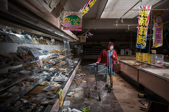 Former Residents of a Fukushima Exclusion Zone Return Home in Emotional Portraits