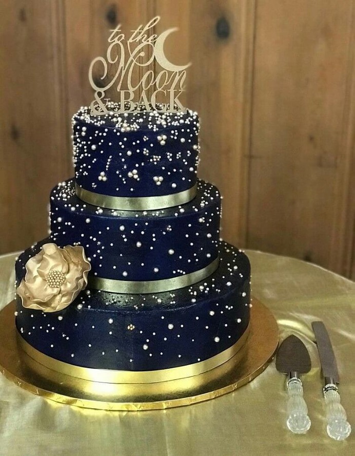 royal blue wedding décor