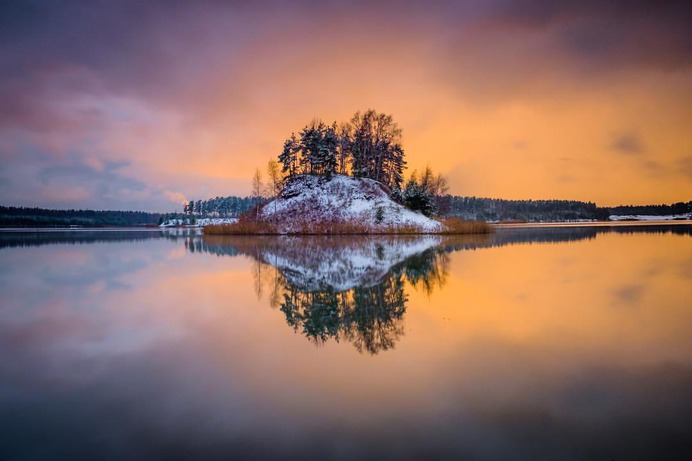 Photographer Arbo Rae Captures The Beauty of Estonia in Winter
