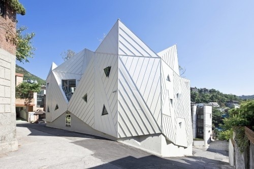 HWA HUN by IROJE KHM Architects
