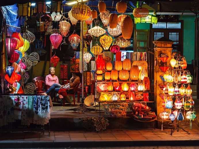#lantern #shop #light #photo
