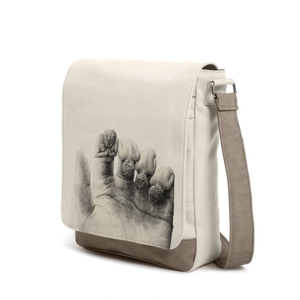 #gehoorzaam #offwhite #bag #messenger #shoulderbag #seneca #hand #angel #finger #palm #prayer