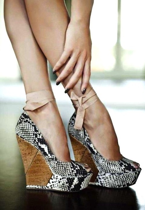 Pinned Image #wood #shoes #snake