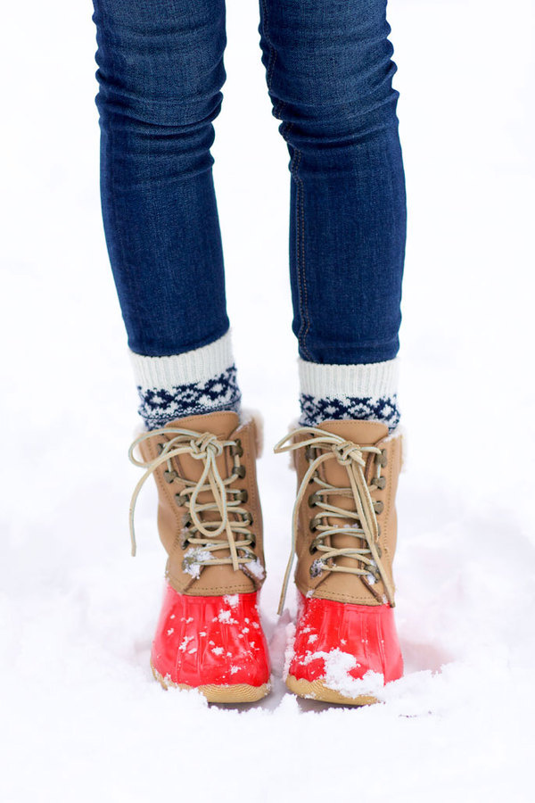 tumblr_mys4w8qa3H1ru00c7o1_1280.jpg (685×1028) #socks #shoes #winter