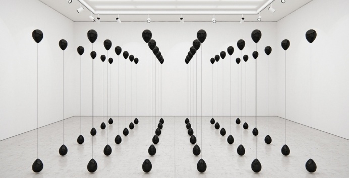 Black baloons art exhibition modern arty cool minimal best designblog design inspiration by mindsparklemag www.mindsparklemag.com