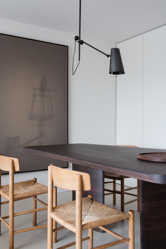 Apartment V by Charlotte Vercuysse