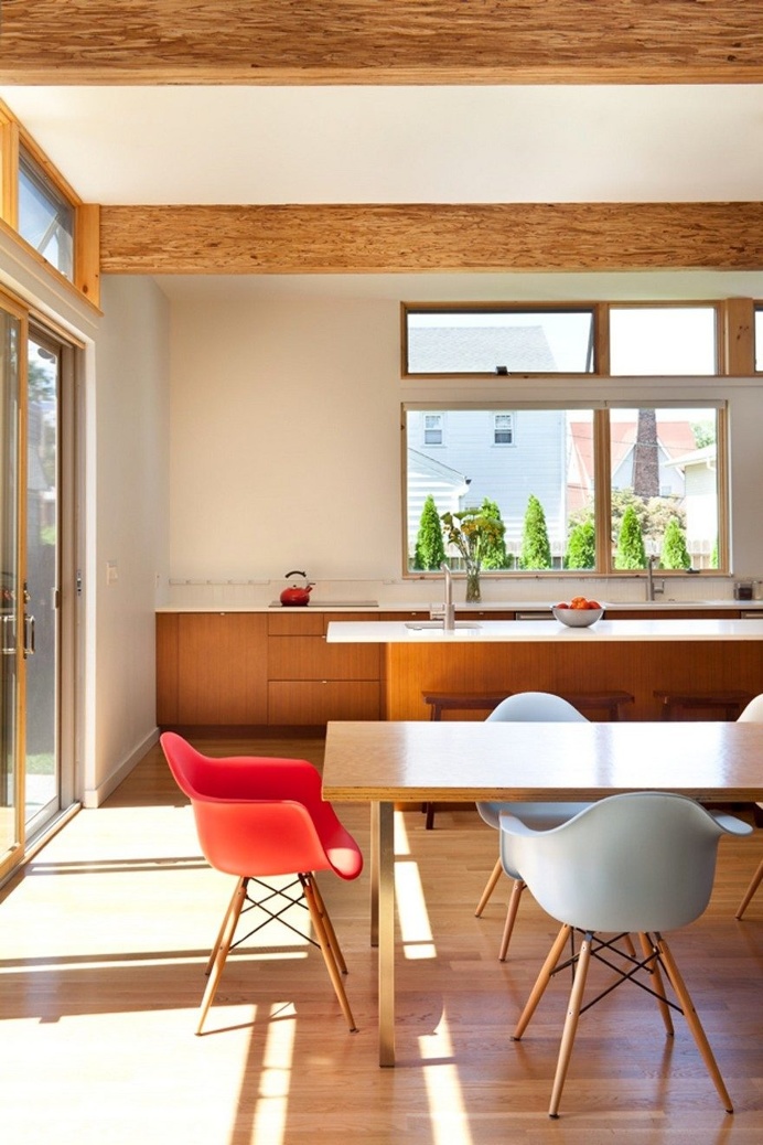 New Jersey Modern House with References to the Traditional Architectural Shapes 5