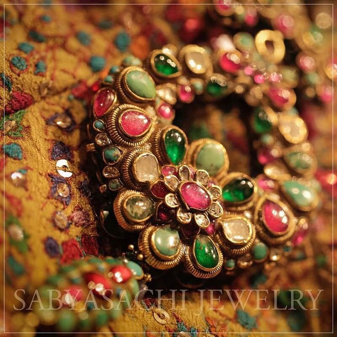 Jewellery Courtesy: Sabyasachi Heritage Jewelry
