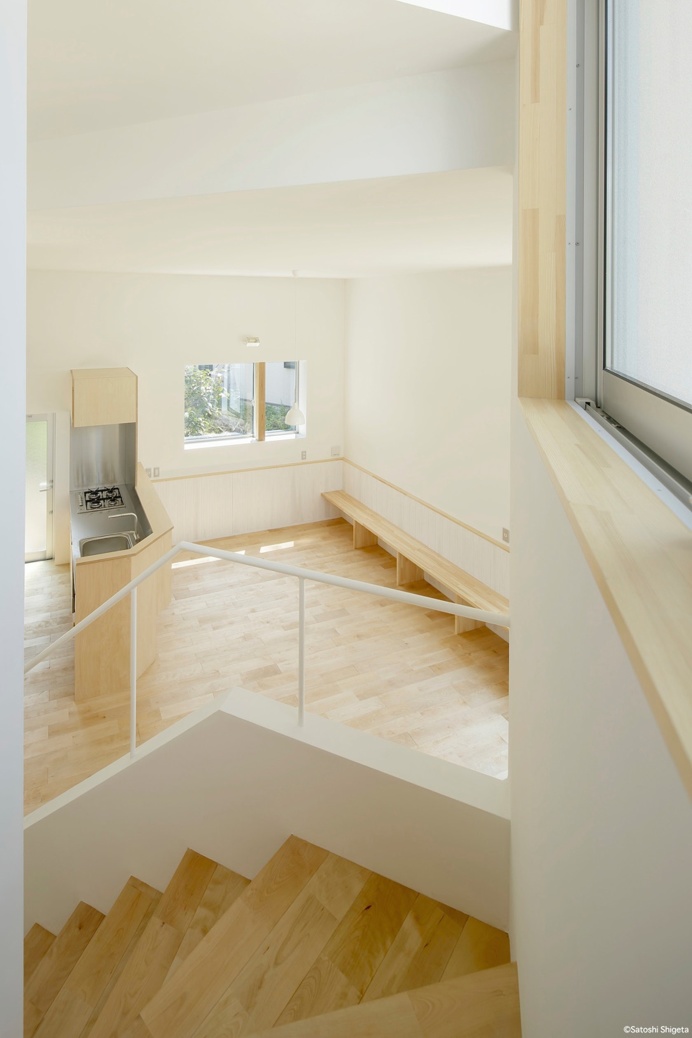 Front House by uenoa