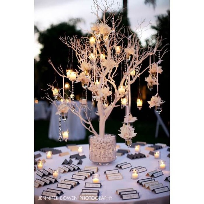 tree decoration for wedding