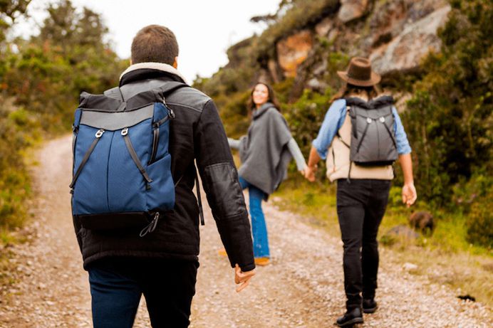 Frenchie Co. Speed Backpack - IPPINKA Frenchie Co. has designed this backpack to be anti-theft, water resistant, self-adjustable, and efficient. They have also incorporated elements of thermoregulation by including fabrics used in space suits to regulate body temperature.