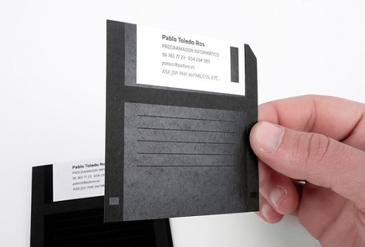 Modik Estudio | Diseño Gráfico | Diseño de Producto | Comunicación | Diseño Web #modik #spain #business #programmer #diskette #card #valencia #pablo #toledo