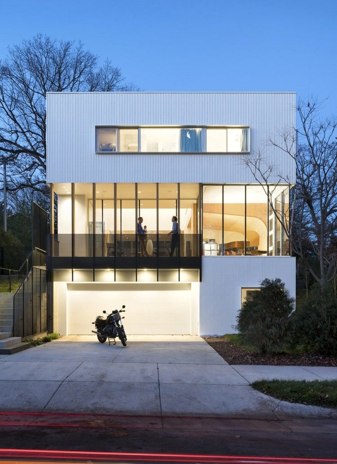 Lazor Office Envisioned This Inspiring Custom Home as a Stack of Blocks 11
