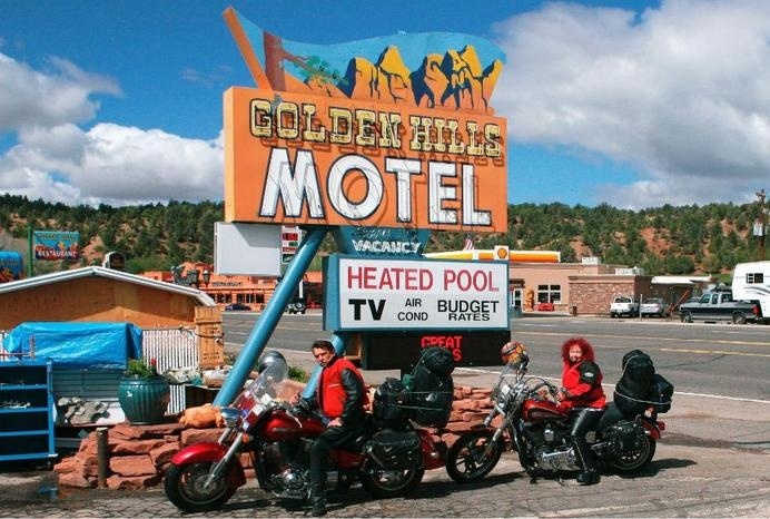 Golden Hills Motel (Utah/Mount Carmel) #tourism #lettering #red #sign #rock #typography #illustration #utah #golden #signage #motel #hills #desert #neon