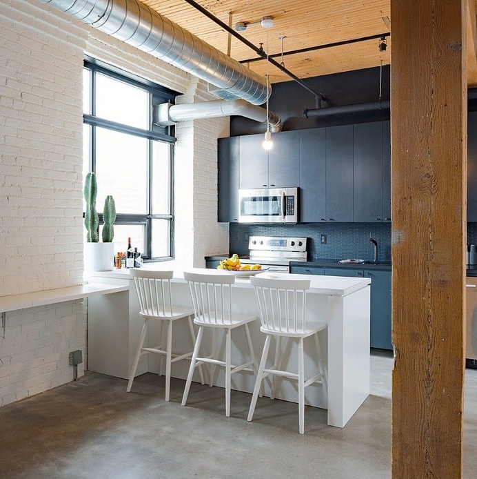 Studio Loft Broadview in Toronto 3