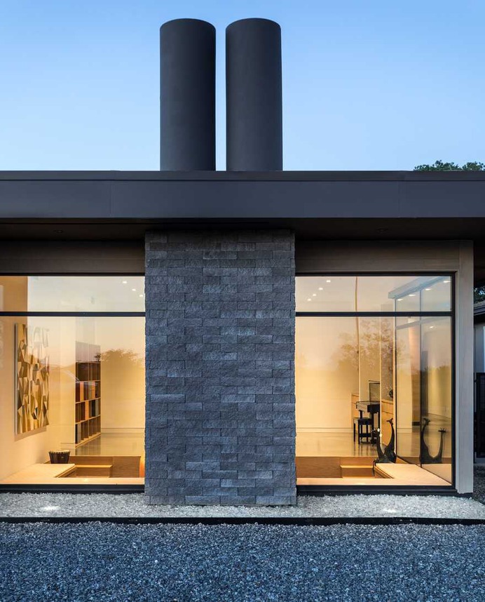 Modern Single Story House on a Sloped Site, Folsom, California
