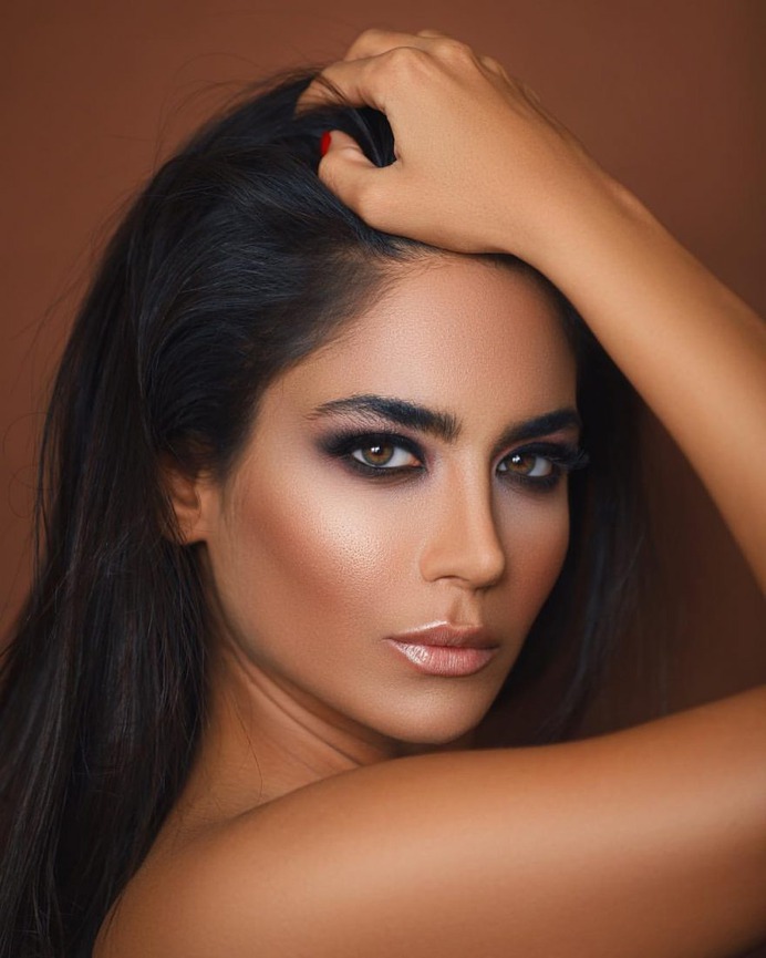 Gorgeous Beauty and Lifestyle Photography by Pouriya Kafaei