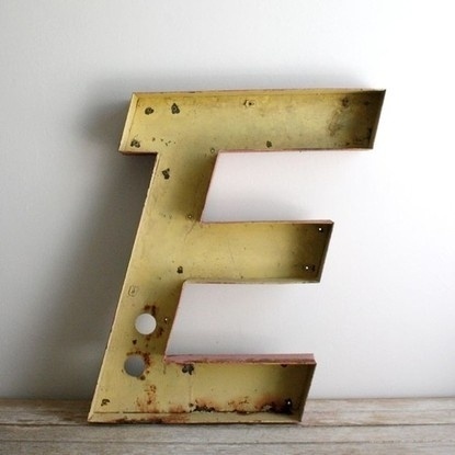 Baubauhaus. #sign #letter #typography