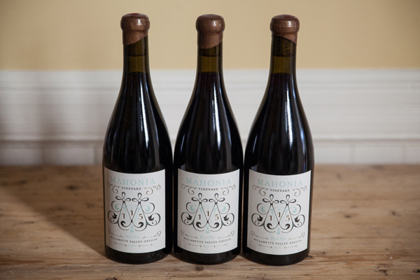 Jessica Hische Mahonia Vineyard #hische #packaging #wine #jessica #typography