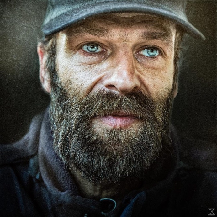 Gorgeous and Emotional Portrait Photography by Jasem Khlef