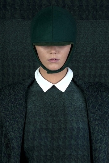 Green print-knit_Kamilla Hoffmann.jpg (JPEG Imagen, 670x1005 pixels) #fashion