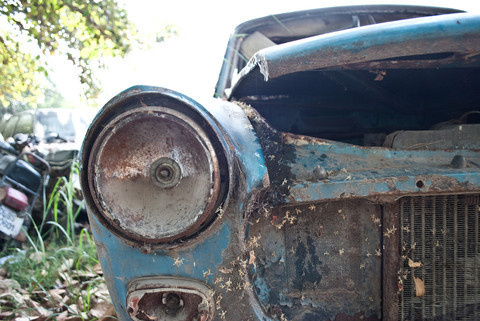 IG066 #headlamp #car #broken