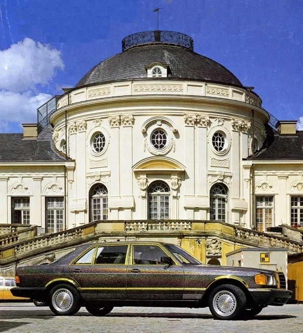 5aa25510 Servimg.com Free image hosting service #gaudy #paint #mercedes #gold #custom #ugly