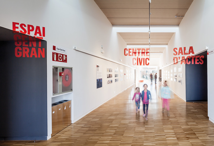 A signage system for Baró de Viver Civic Centre that uses anamorphic perspective. #anamorphic #signage #graphicdesign #architecture #typogr