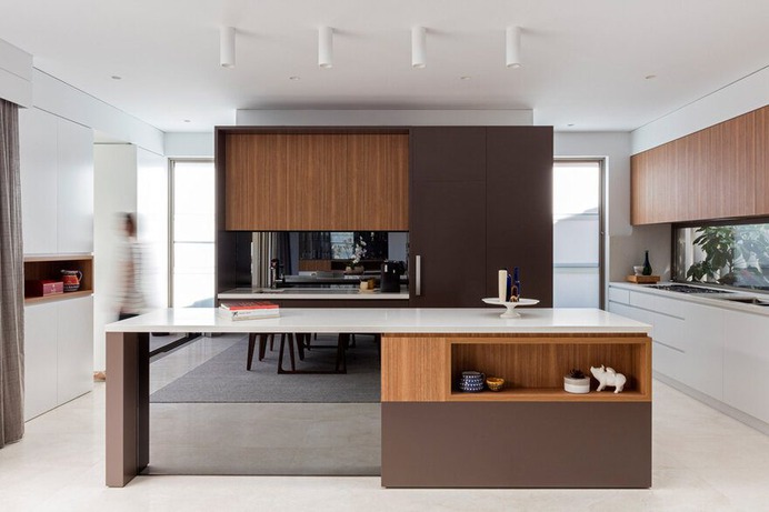 Russell Lea House by Mark Szczerbicki Design Studio