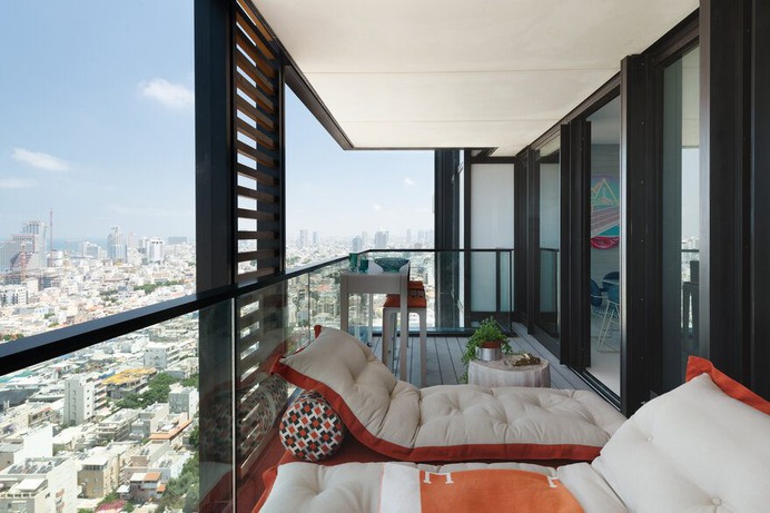 terrace / Studio Oshir Asaban