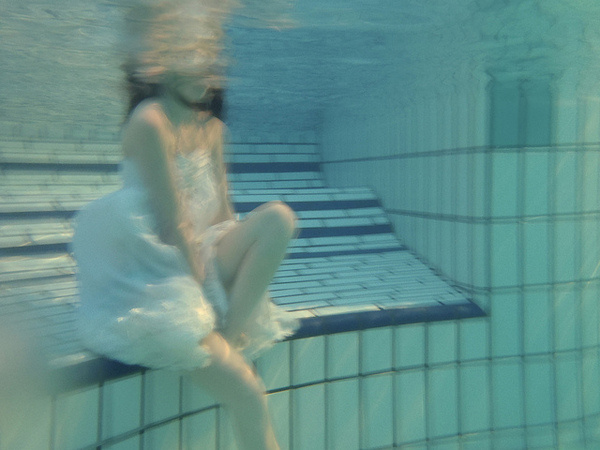 Ophelia #woman #wet #underwater #ophelia #photography #dreamy #dress #raven