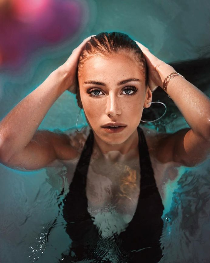 Beautiful Lifestyle Portrait Photography by Emilie Nguyen