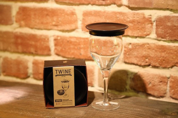Wine Glass Appetizer Plates #tech #flow #gadget #gift #ideas #cool