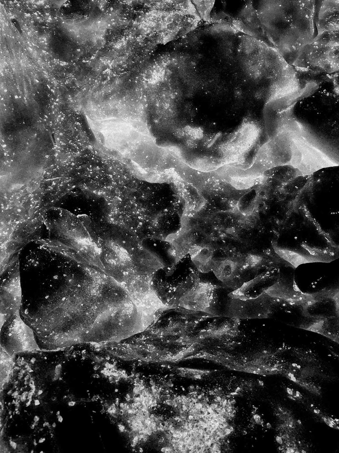 Studio Pale Grain — Moon Walk